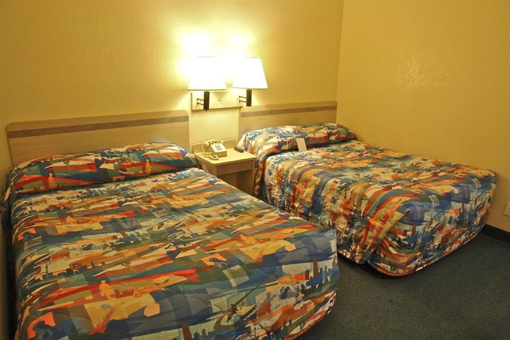 Motel 6-Ukiah, Ca Екстер'єр фото