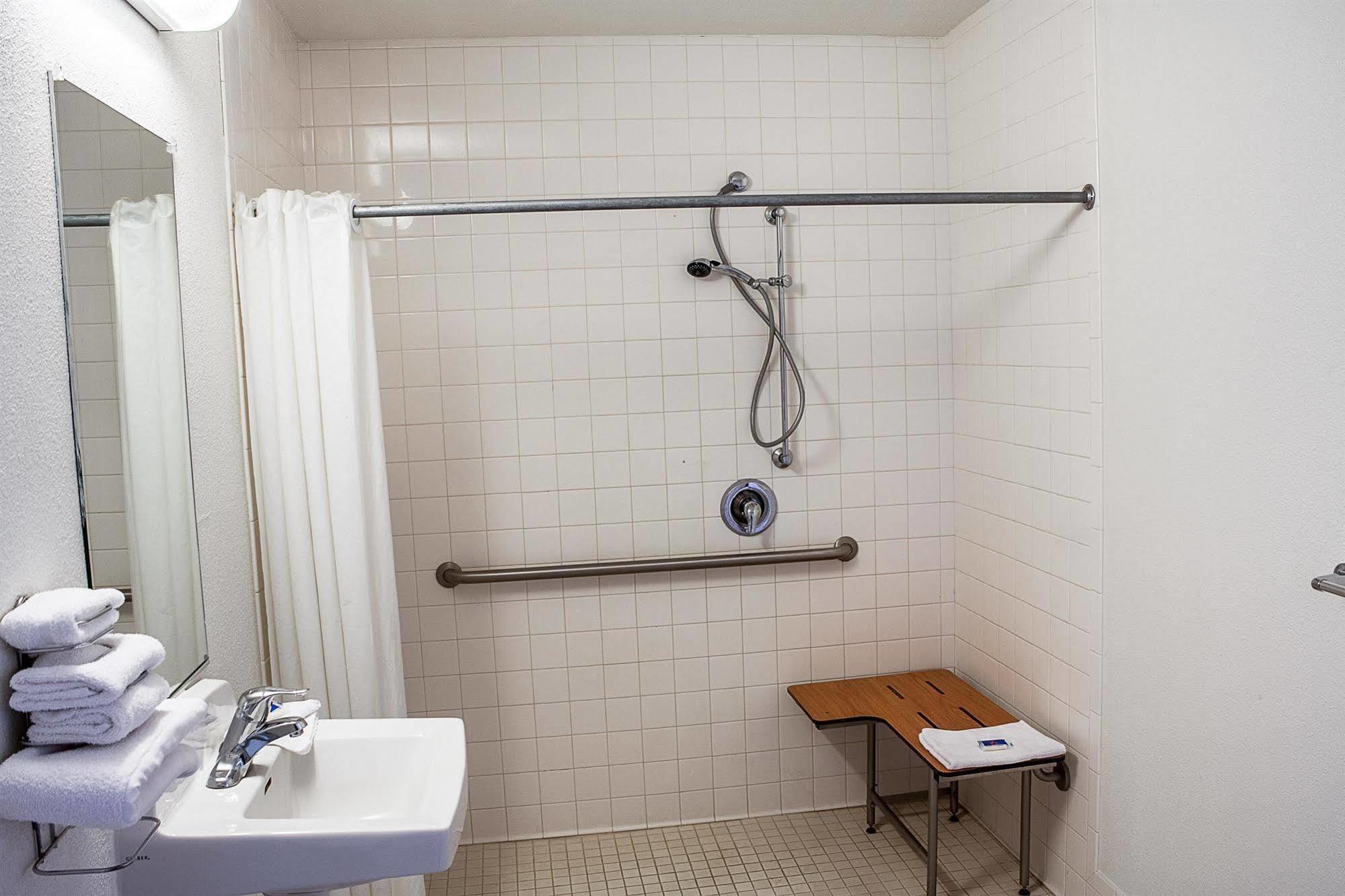 Motel 6-Ukiah, Ca Екстер'єр фото